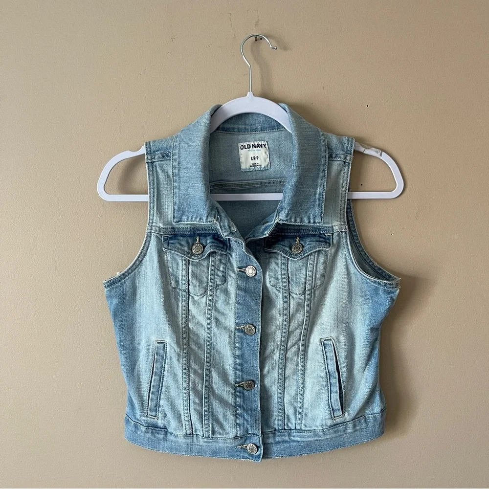 OLD NAVY | Blue Light Wash Sleeveless Denim Jean Jacket Sz S - Picture 4 of 10